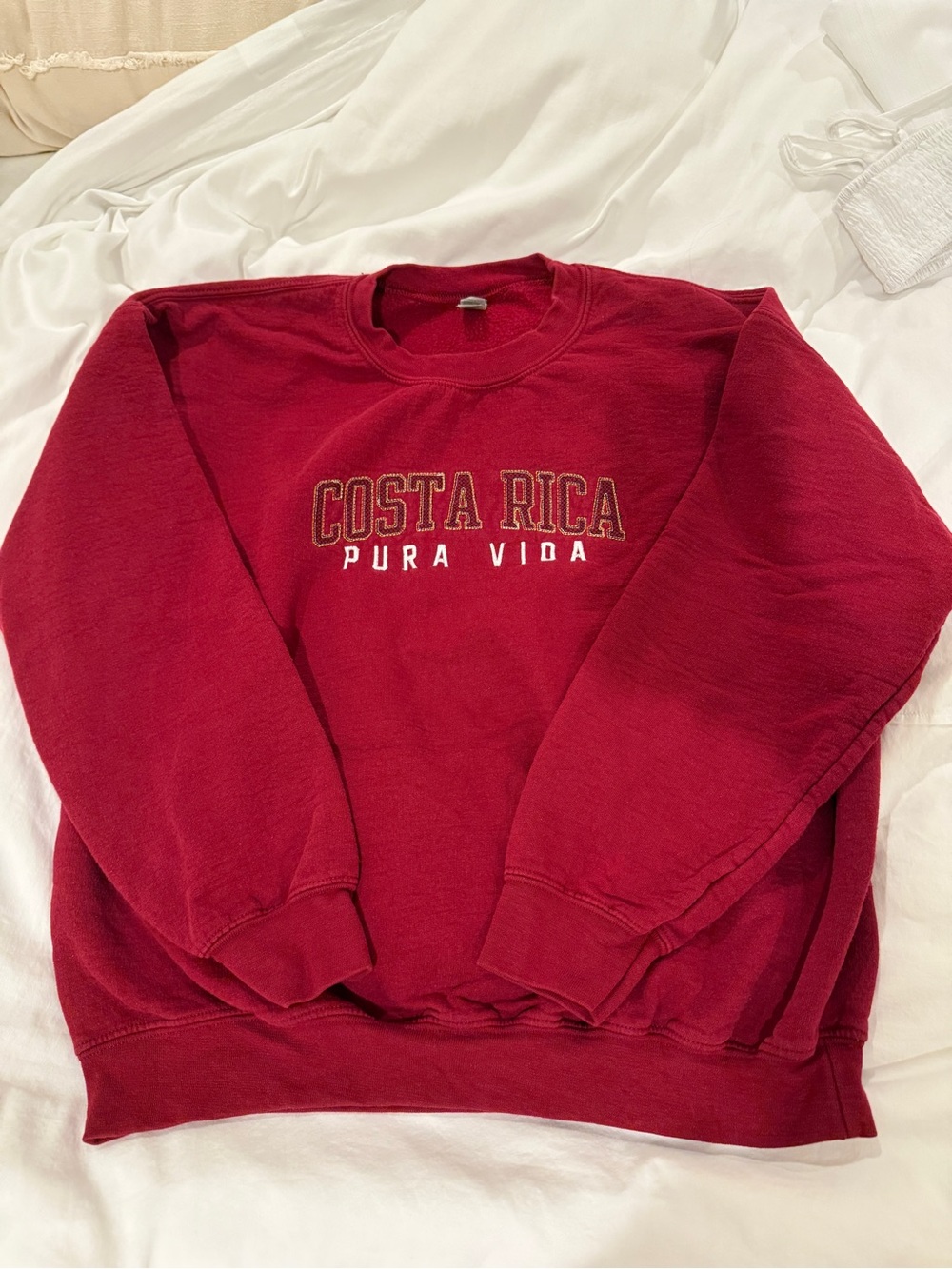 Gildan Burgundy 'Costa Rica Pura Vida' Crewneck Sweatshirt